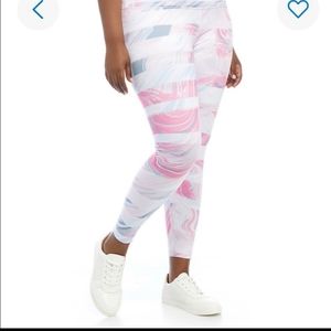 Women's plus sized 7/8 Zelos performance leggings